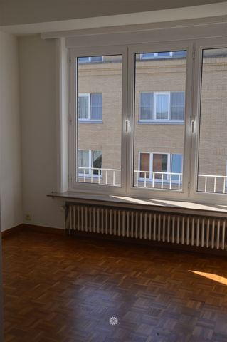 zeer ruim lichtrijk 3-kamerappartement in residentiële wijk - Foto 4