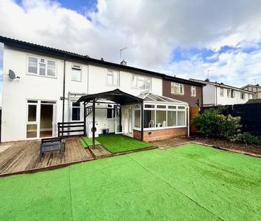 1 bedroom in a house share to rent - Photo 4