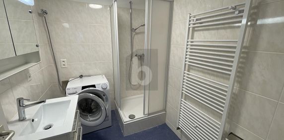 MÖBLIERT, RENOVIERT UND SOFORT VERFÜGBAR - Photo 2