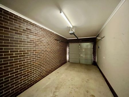 Stylish & Fully Furnished Duplex in Prime Catalina Location - Photo 3