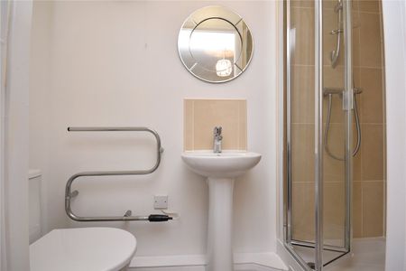 Sherwood Walk, Middleton, Leeds, West Yorkshire, LS10 4FY - Photo 3