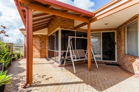 61 Sandringham Promenade, Canning Vale WA 6155 - House For Rent | Domain - Photo 3