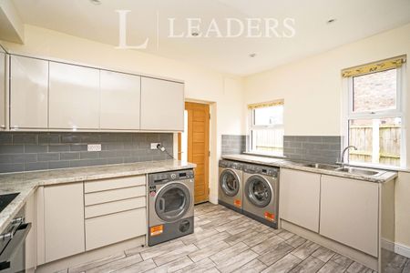 6 bedroom room to rent Bankfield Road, Liverpool, L13 - Photo 5