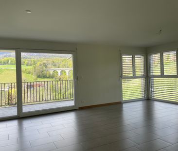 A beautiful 4.5 room apartment on the 3rd floor is for rent! - Foto 3