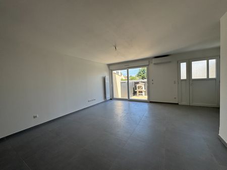 Location maison 5 pièces, 94.59m², Conflans-Sainte-Honorine - Photo 2