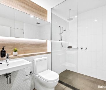 Modern Stylish Convenient Apartment - Photo 6