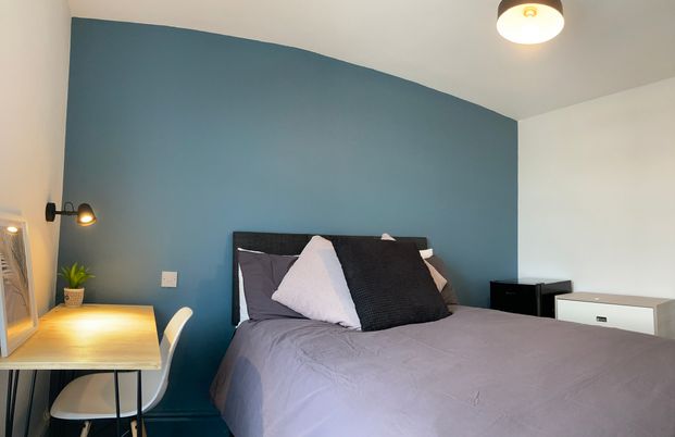 Viewing appointments available - Photo 1