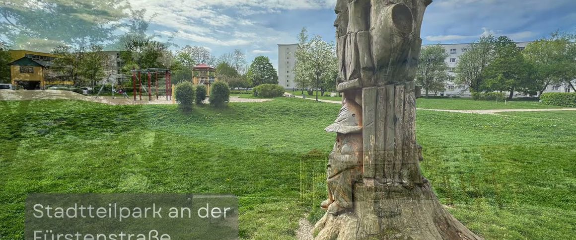 Mit Blick ins Grüne gelegene 2-Raum-Wohnung und Tageslichtbad - Photo 1