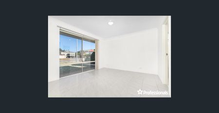 Family Home - Photo 2