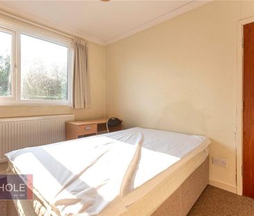 3 bedroom terraced house to rent - Photo 6