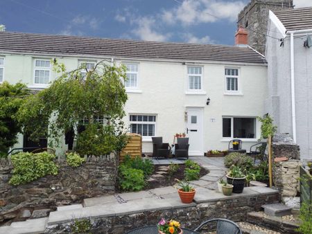 2 bedroom terraced house to rent - Photo 4