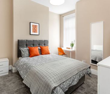 Kensington, Liverpool. - Photo 1