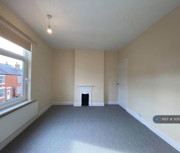 2 bedroom end of terrace house to rent - Photo 5