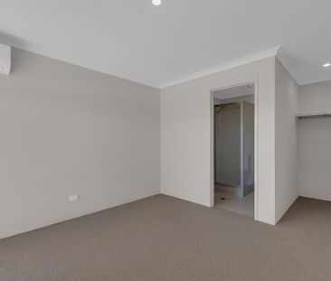 Looking for a New Family Home in Baldivis - Photo 6