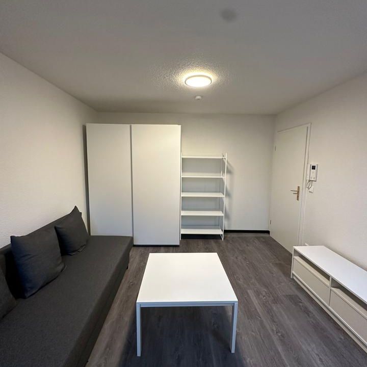 vollmöbliertes WG ZIMMER zu vermieten! - Photo 1