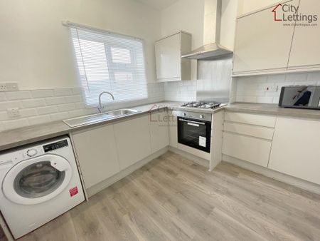 2 bedroom flat share to rent - Photo 5