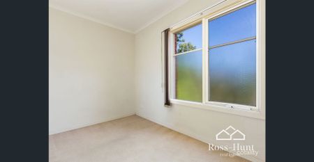 DOUBLE STOREY APARTMENT IN THE HEART OF BOX HILL - Photo 4