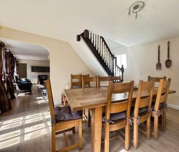 5 bedroom detached house to rent - Photo 3