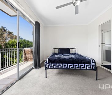 2/1 Dargi Green, Caroline Springs - Photo 4