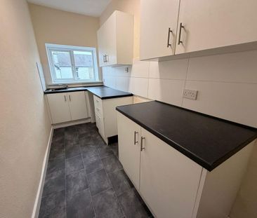 3 bedroom apartment to rent - Photo 5