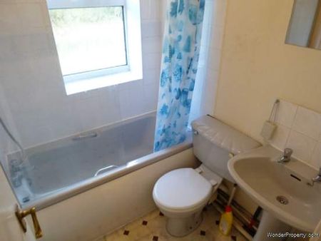 2 bedroom property to rent in Manchester - Photo 4