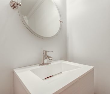 For Lease - 364 The East Mall N/A Unit# 339, Toronto, Ontario - Photo 2