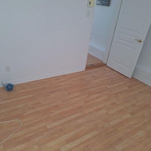 Espace de bureau à louer (à des fins professionnelles) - Photo 2