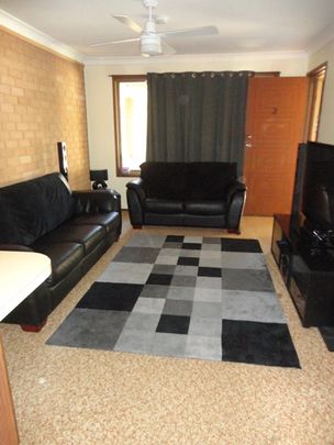 QUIET 2 BEDROOM UNIT - Photo 1