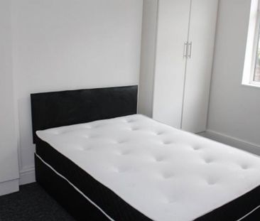 4 bedroom house to rent - Photo 3