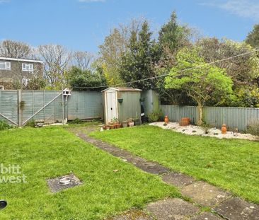 2 bedroom ground floor flat to rent - Photo 5