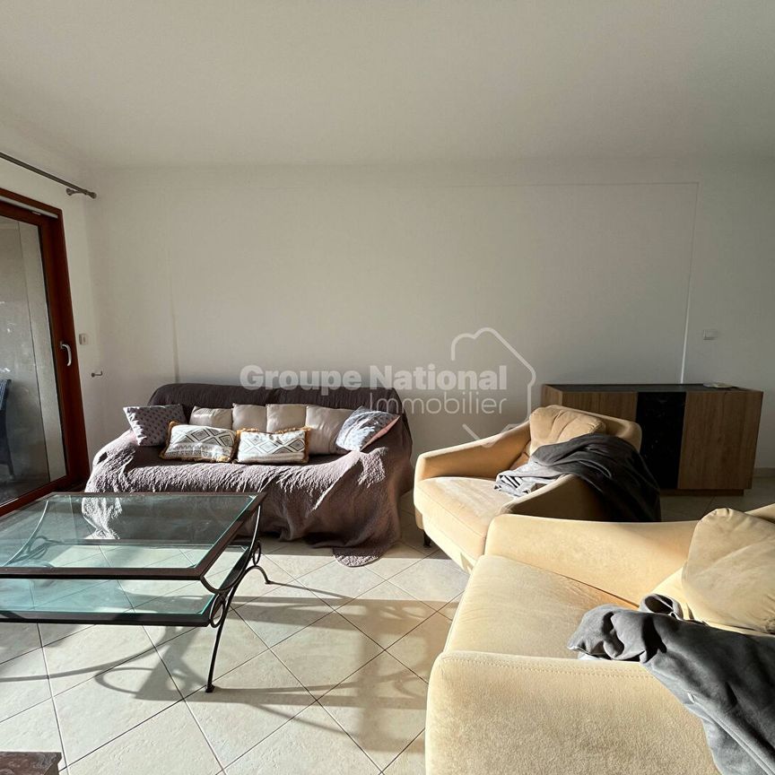 Location Appartement 3 pièces 82m² - Photo 1