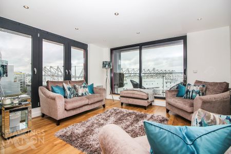 Robinson Bank, Geoffrey Watling Way, Norwich - Photo 3