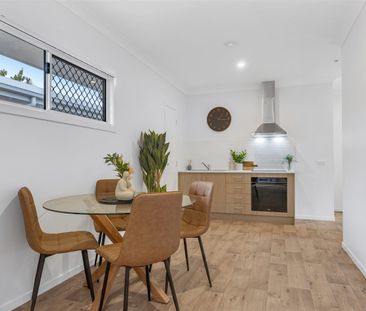 BRAND NEW FULLY FURNISHED OXLEY STUDIOS - Photo 1