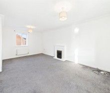 2 Bed Property To Rent - Photo 3