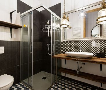 Elegante Piso de 3 dormitorios en alquiler en Cuitat Vella, Barcelona - Photo 6