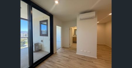 VTA Apartment | Modern 1 Bedroom, 1 Bathroom Apartment for Rent - Photo 3