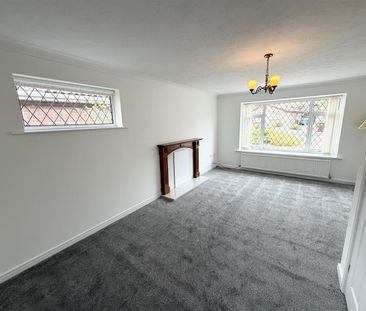 Laurelbanks, Heswall - Photo 2