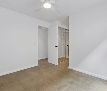 Modern Comfort & Spacious Living in the Heart of St Agnes- RENT NOW! - Photo 4