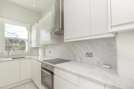 Trevor Road, SW19, London - Photo 2
