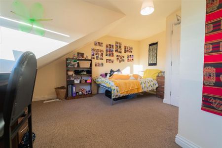 6 bedroom house to rent - Photo 3