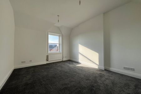 Market Place - Photo 4