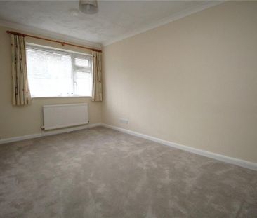 3 bedroom bungalow to rent - Photo 1