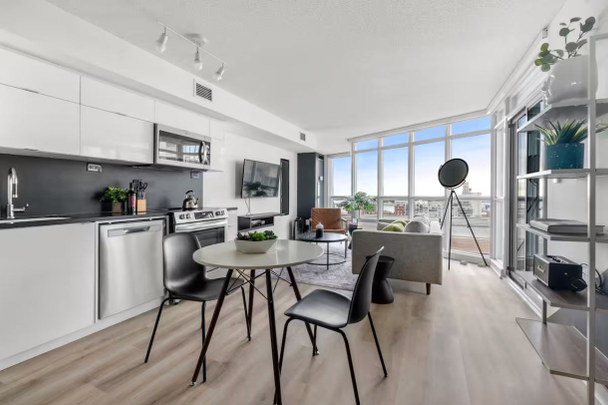 For Lease - 21 Iceboat Terrace Unit# 1209, Toronto, Ontario - Photo 1