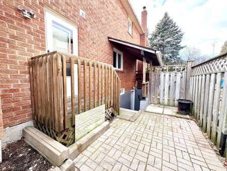 For Lease - 508 Lightfoot Place Unit# Bsmt, Pickering, Ontario - Photo 5