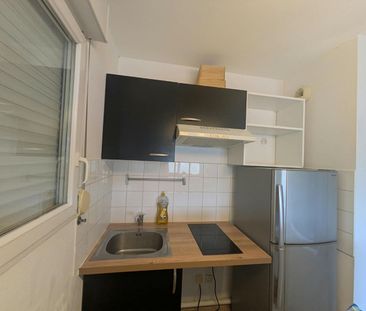 Appartement T2 VILLENEUVE LES AVIGNON à louer - Photo 5