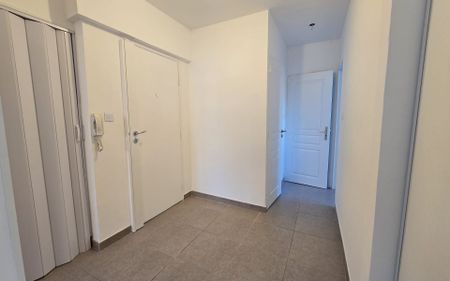 Appartement à louer 3 pièces • 61,21 m2 Salon-de-Provence - Photo 3