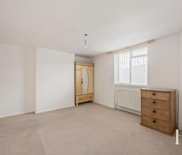 2 bedroom maisonette to rent - Photo 5
