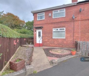 3 bedroom semi-detached house to rent - Photo 5