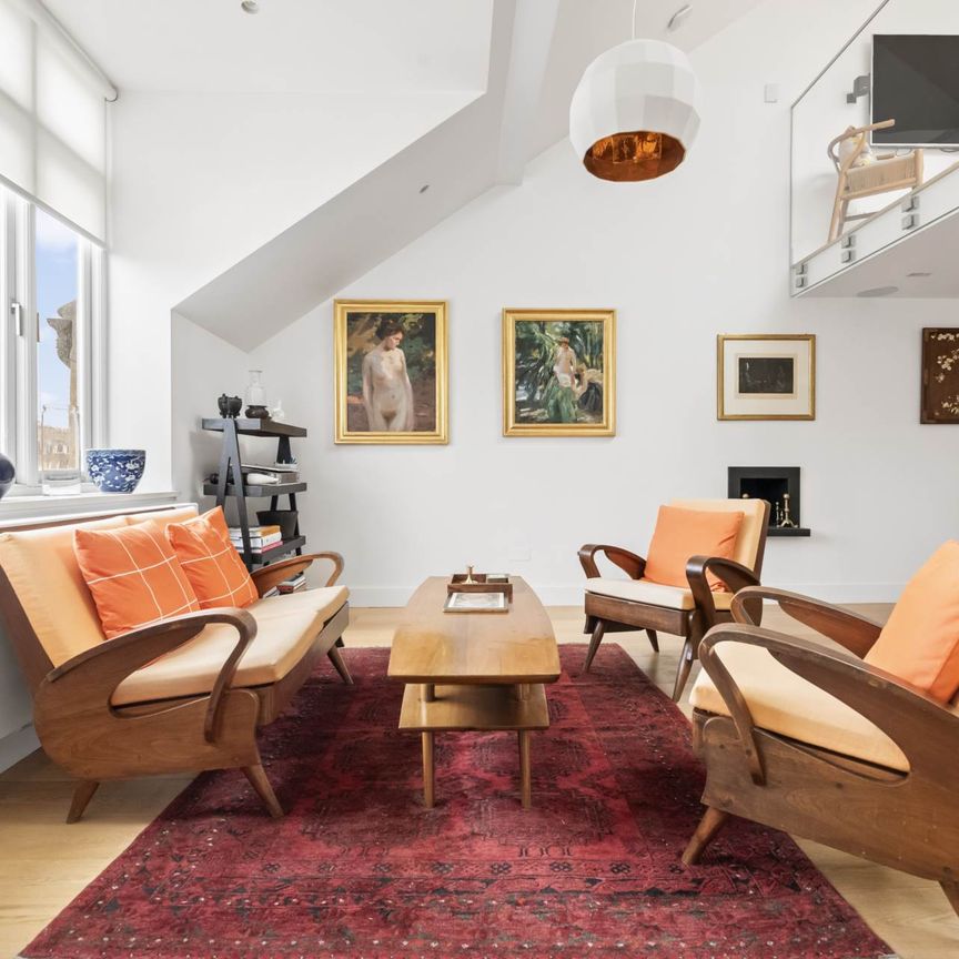 Price £5,350 pcm - Available Now - Furnished - Photo 1