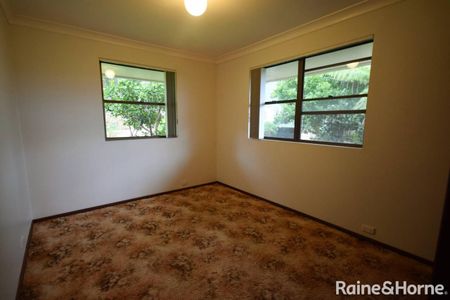 Looking for a Sea Change? - Photo 2
